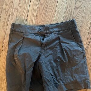 Banana Republic Heritage Collection Shorts size 4